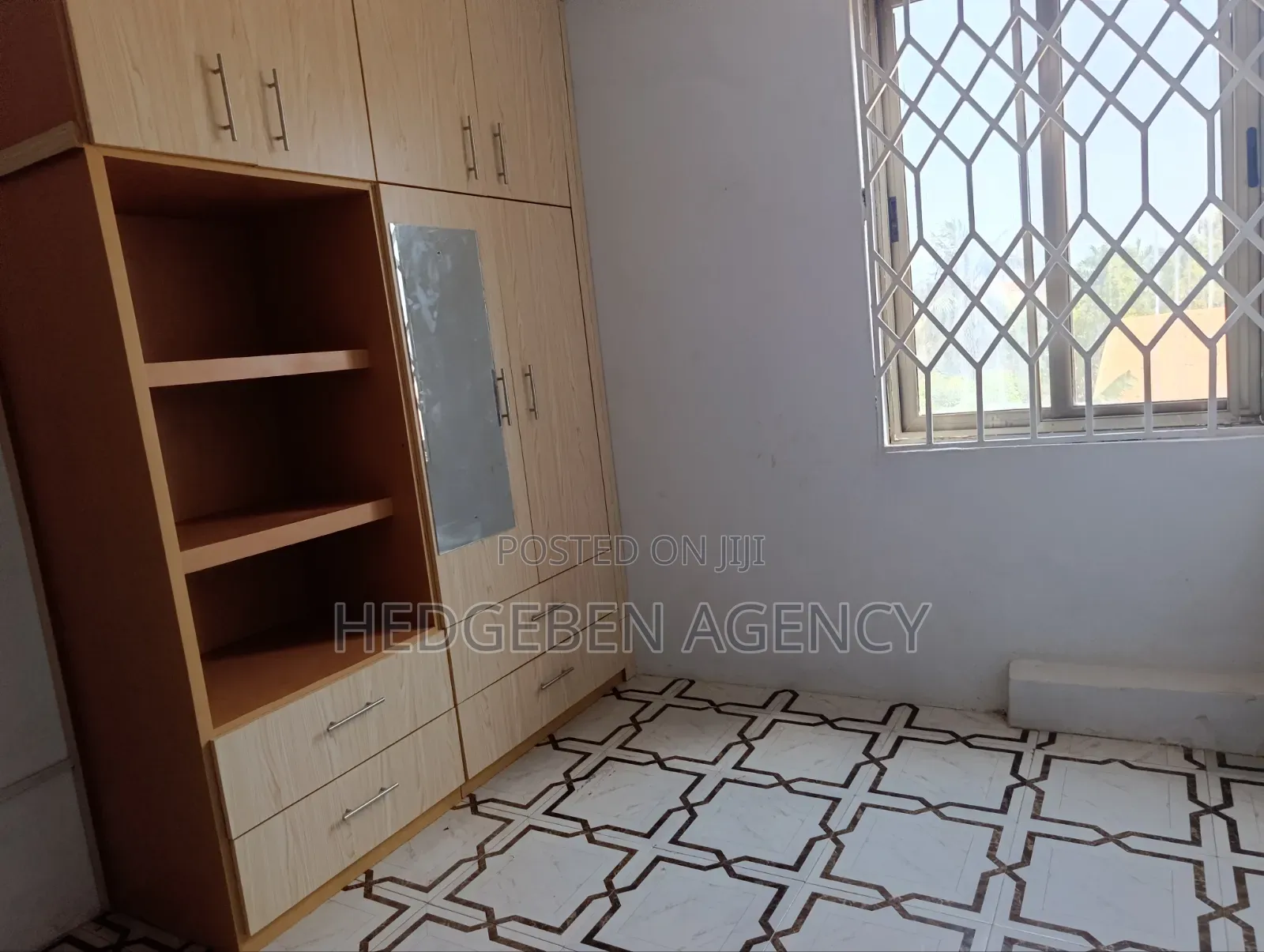 3bdrm Apartment in Adenta, Housing Down for rent