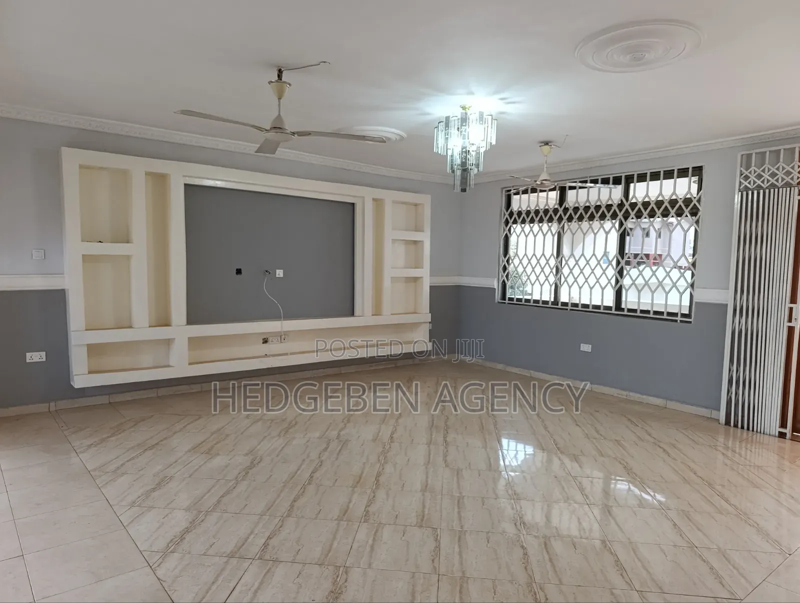 3bdrm Apartment in Adenta, Housing Down for rent