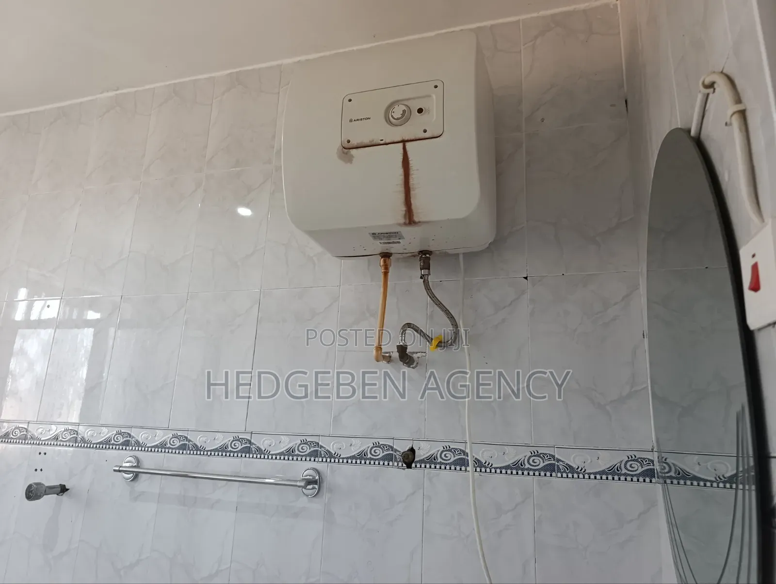 3bdrm Apartment in Adenta, Housing Down for rent