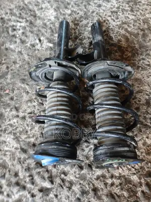 Rogue 2020-2021,2022,2023,2024,2025 Front Shocks Korea/Japan Used