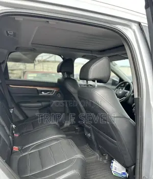 Honda CR-V Touring AWD 2019 Silver