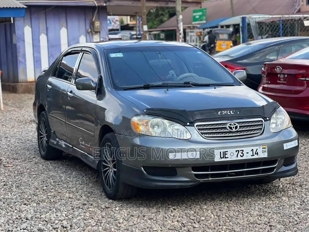 Toyota Corolla 2005 Gray