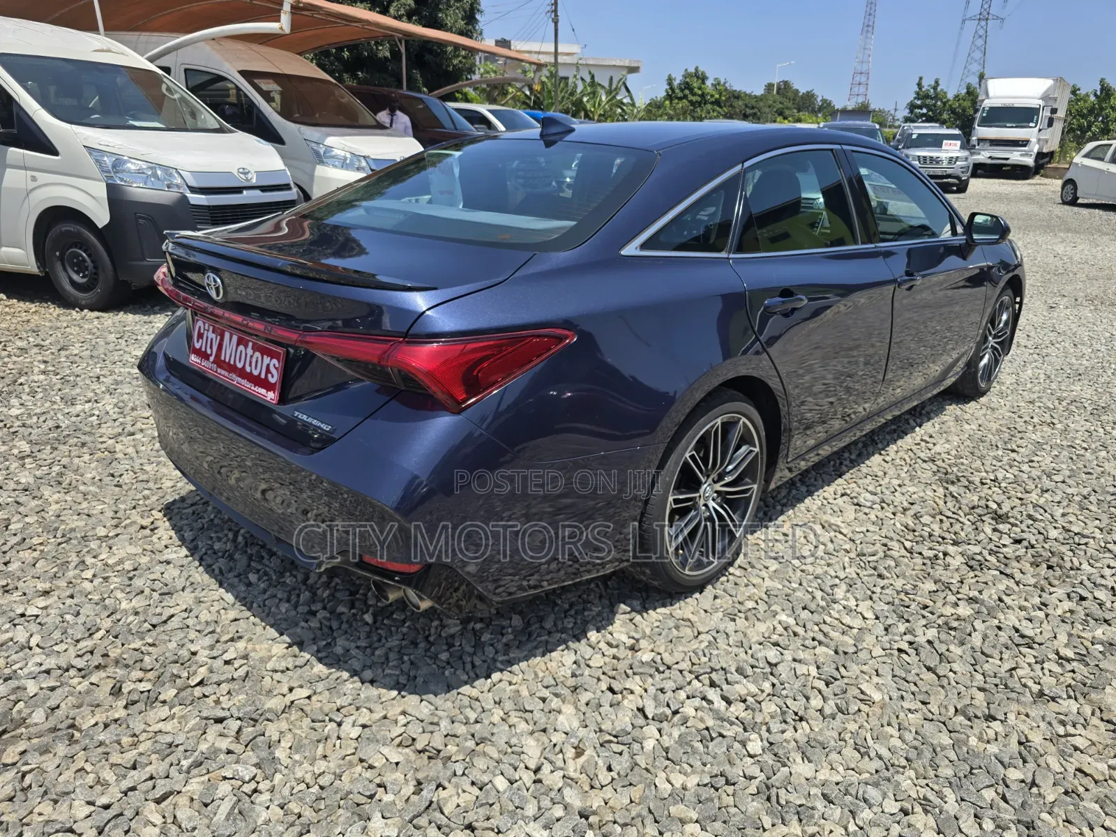 Toyota Avalon 2019 Blue