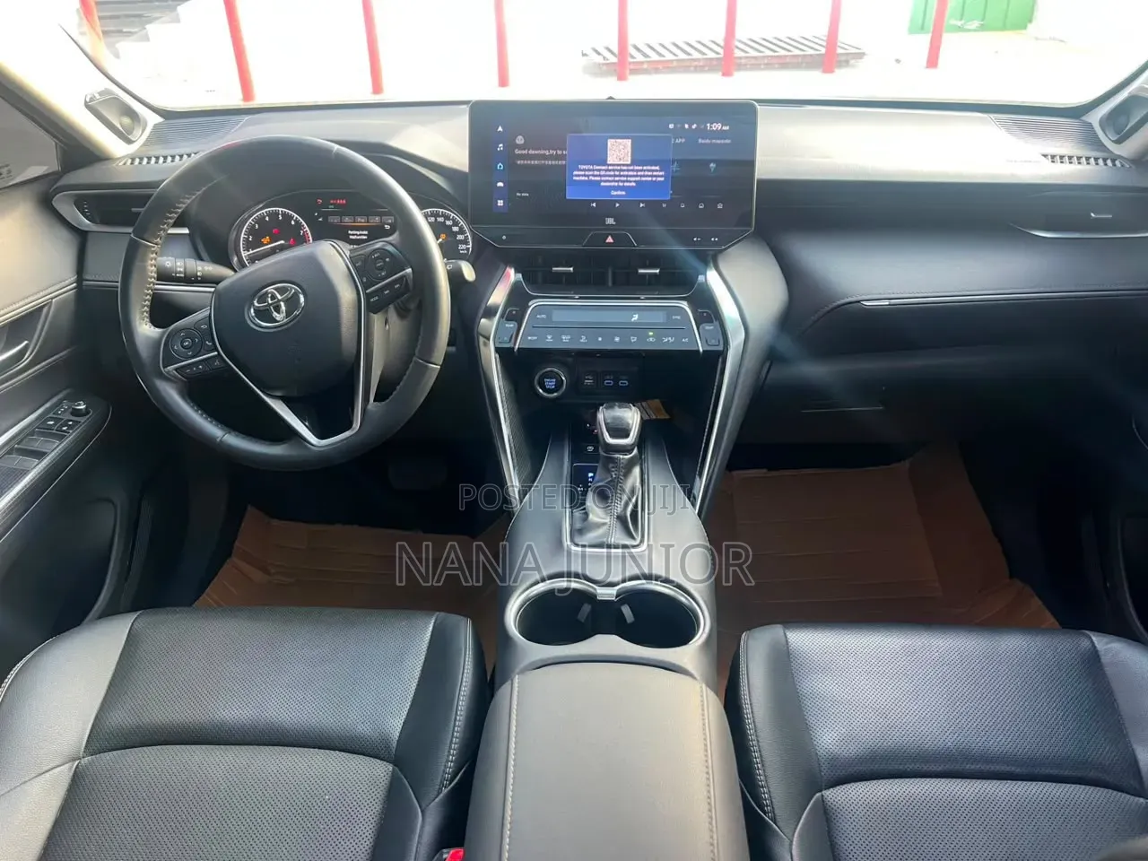 Toyota Venza 2022 White