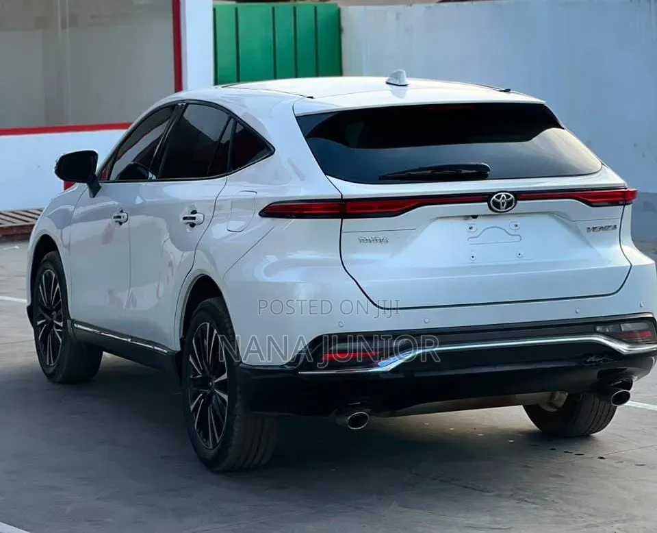 Toyota Venza 2022 White