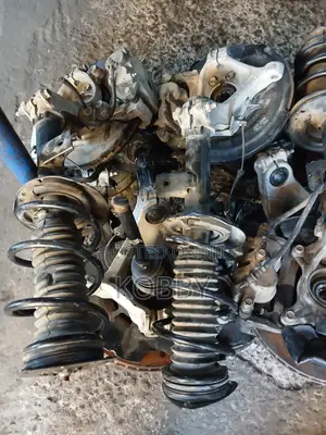 Rogue 2020,2021,2022,2023,2024,2025 Front Hub Shocks Korea/Japan Used