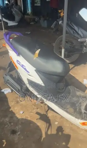 Kymco Agility 2025 White