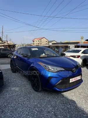 Toyota C-HR Limited 2021 Blue