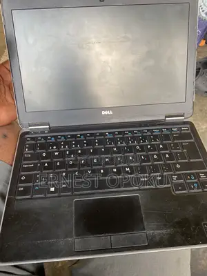 Laptop Dell Latitude 7420 4GB Intel Core i5 SSD 512GB