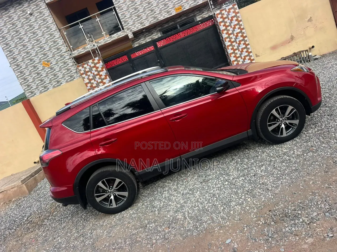 Toyota RAV4 2017 Red