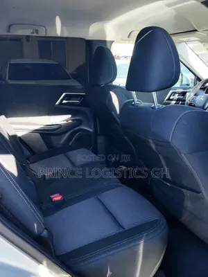 Mitsubishi Outlander SE 2022 Silver