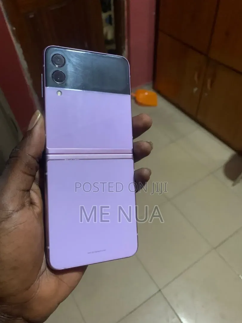 Samsung Galaxy Z Flip3 5G 128 GB Purple