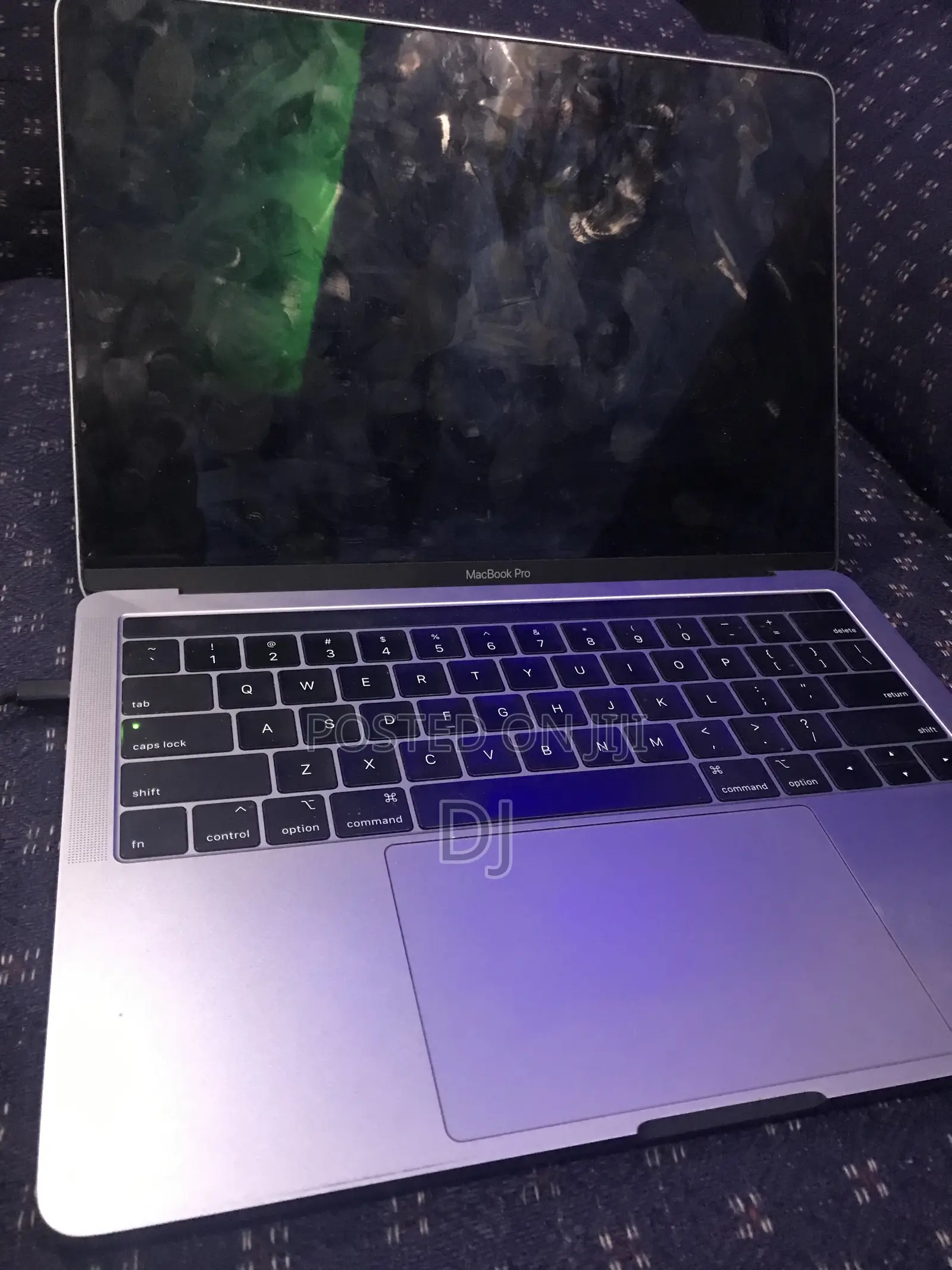 New Laptop Apple MacBook Pro 2019 16GB Intel Core i7 SSD 512GB