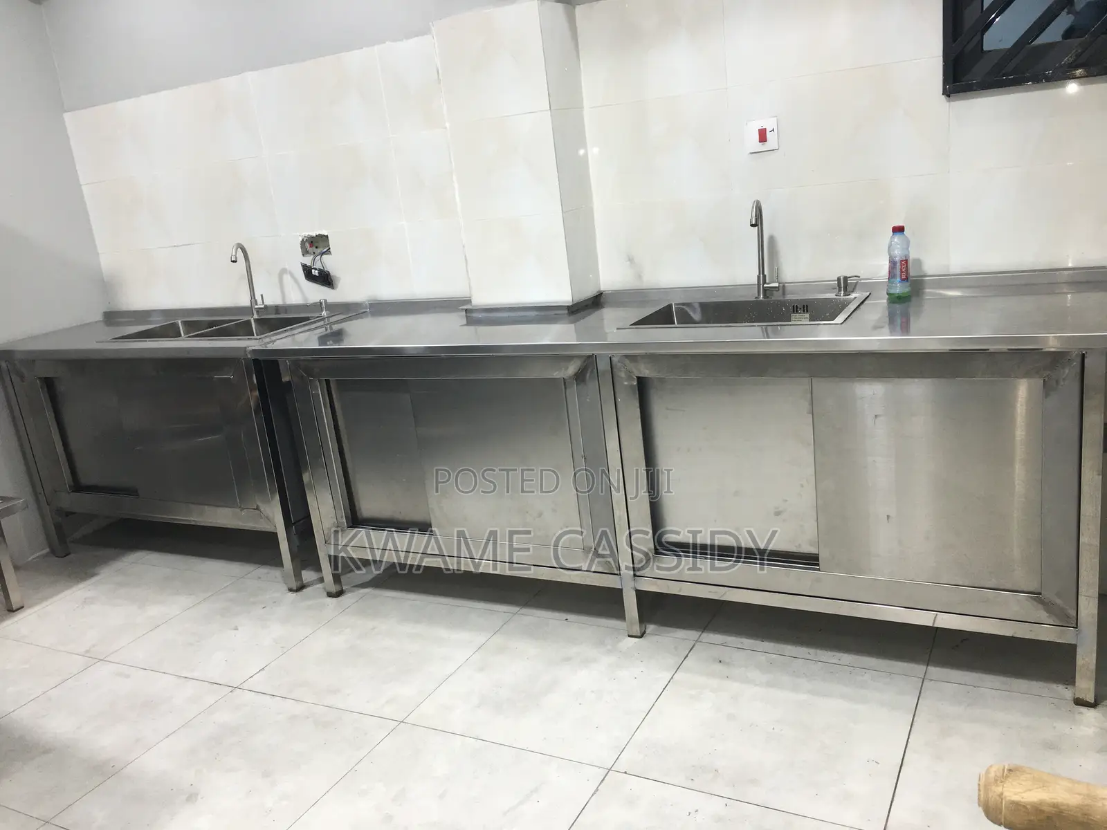 Kitchen Setup and Extractor Servicing