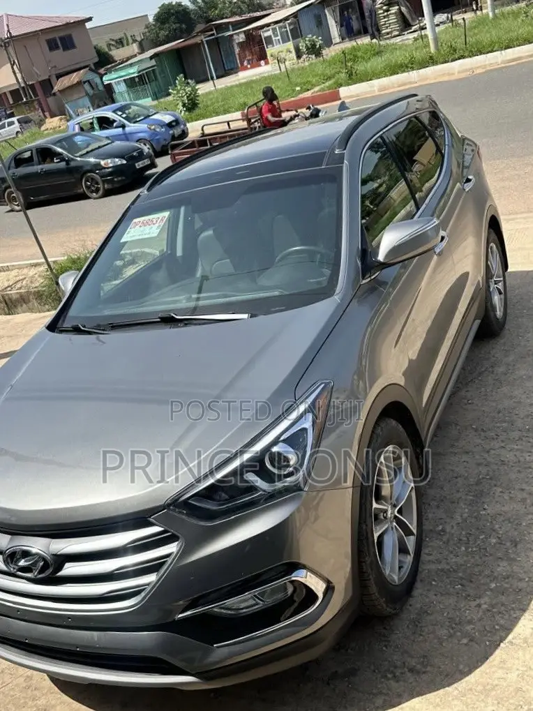 Hyundai Santa Fe Limited Ultimate AWD 2018 Gray