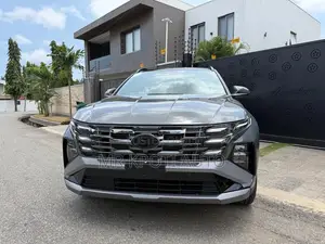 Hyundai Tucson 2025 Gray