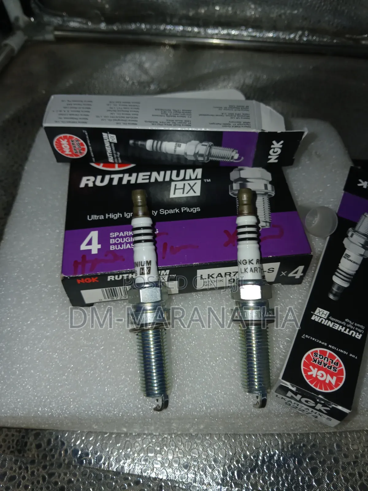Multi-Use NGK Spark Plugs Ruthenium Hx 14/14