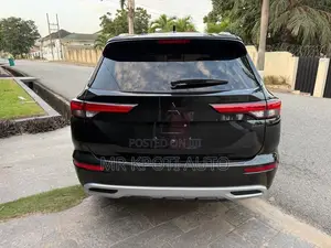 Mitsubishi Outlander 2024 Black