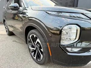 Mitsubishi Outlander 2024 Black