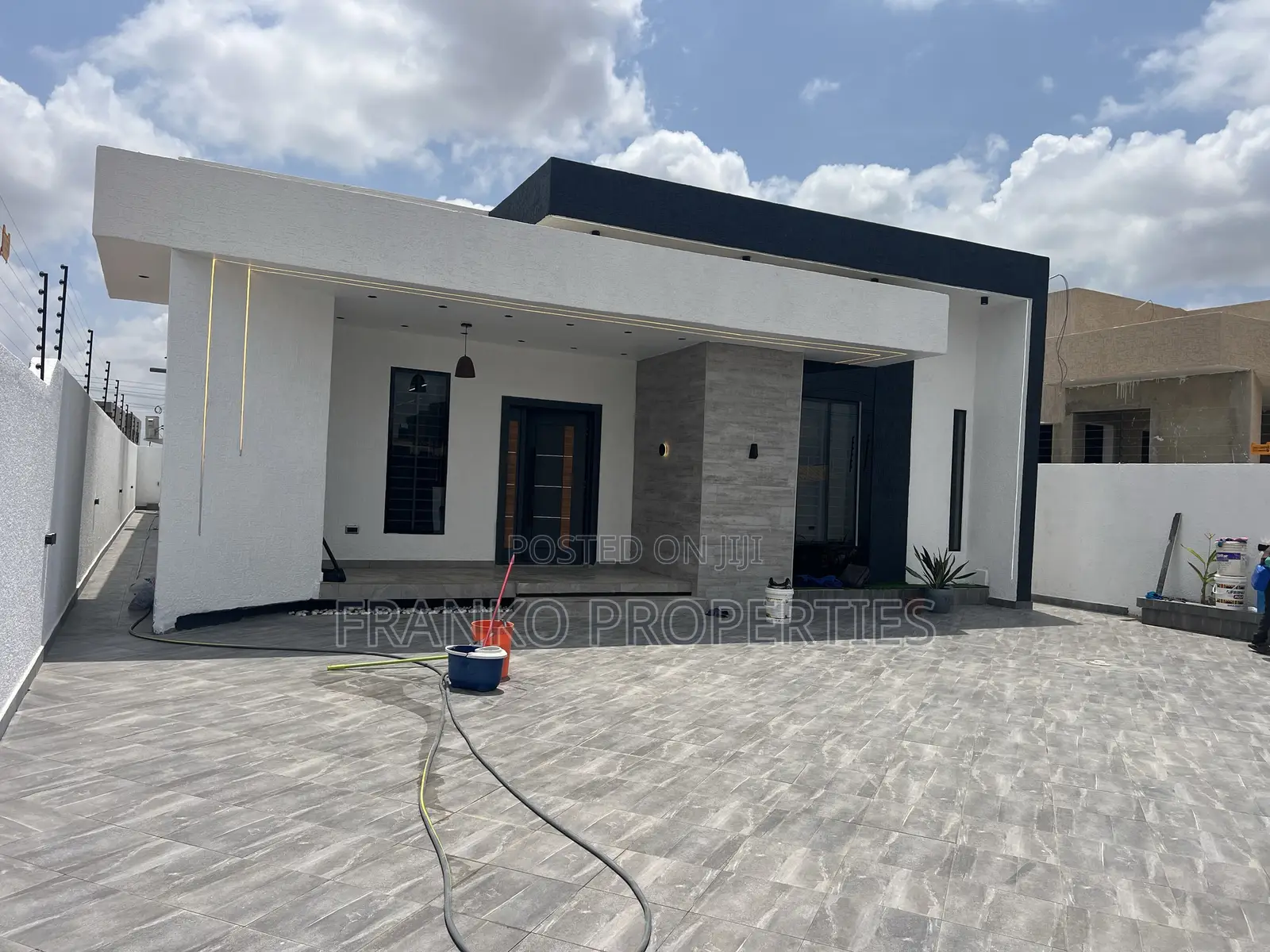 3bdrm House in Franko Properties, Lake Side Estate for sale