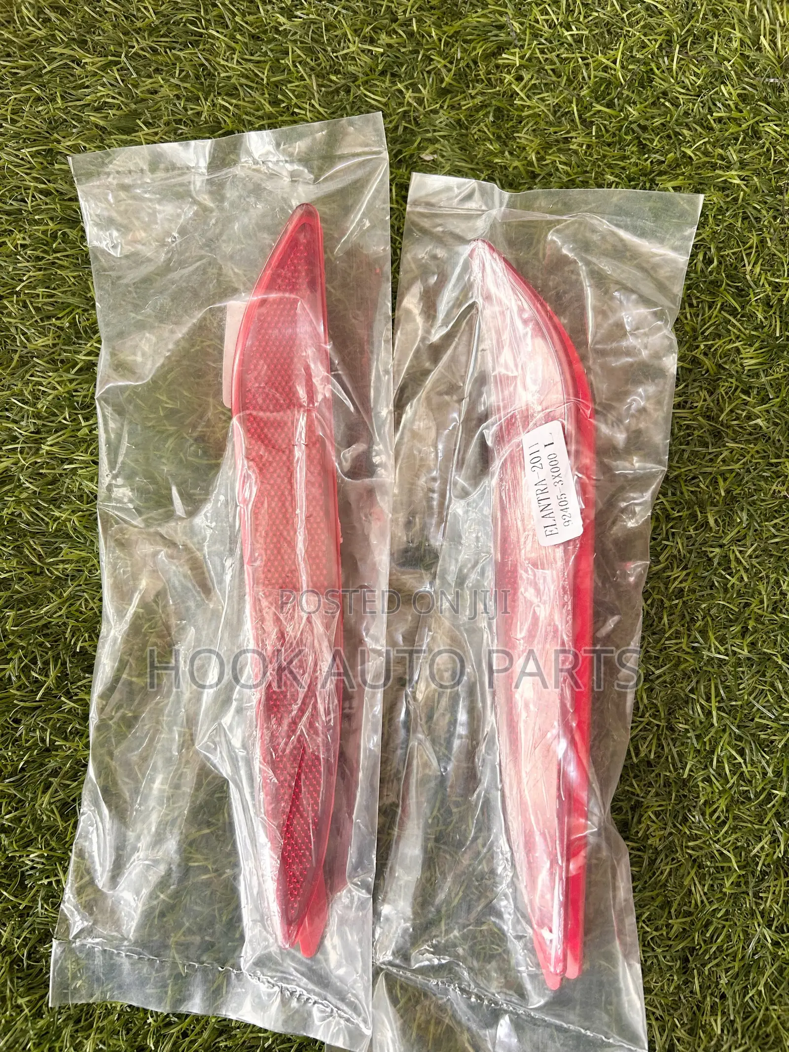Hyundai Elantra 2011, 2012, 2013, Back Bumper Reflector Light Pair