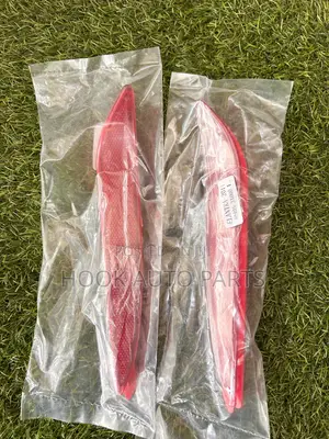 Hyundai Elantra 2011, 2012, 2013, Back Bumper Reflector Light Pair