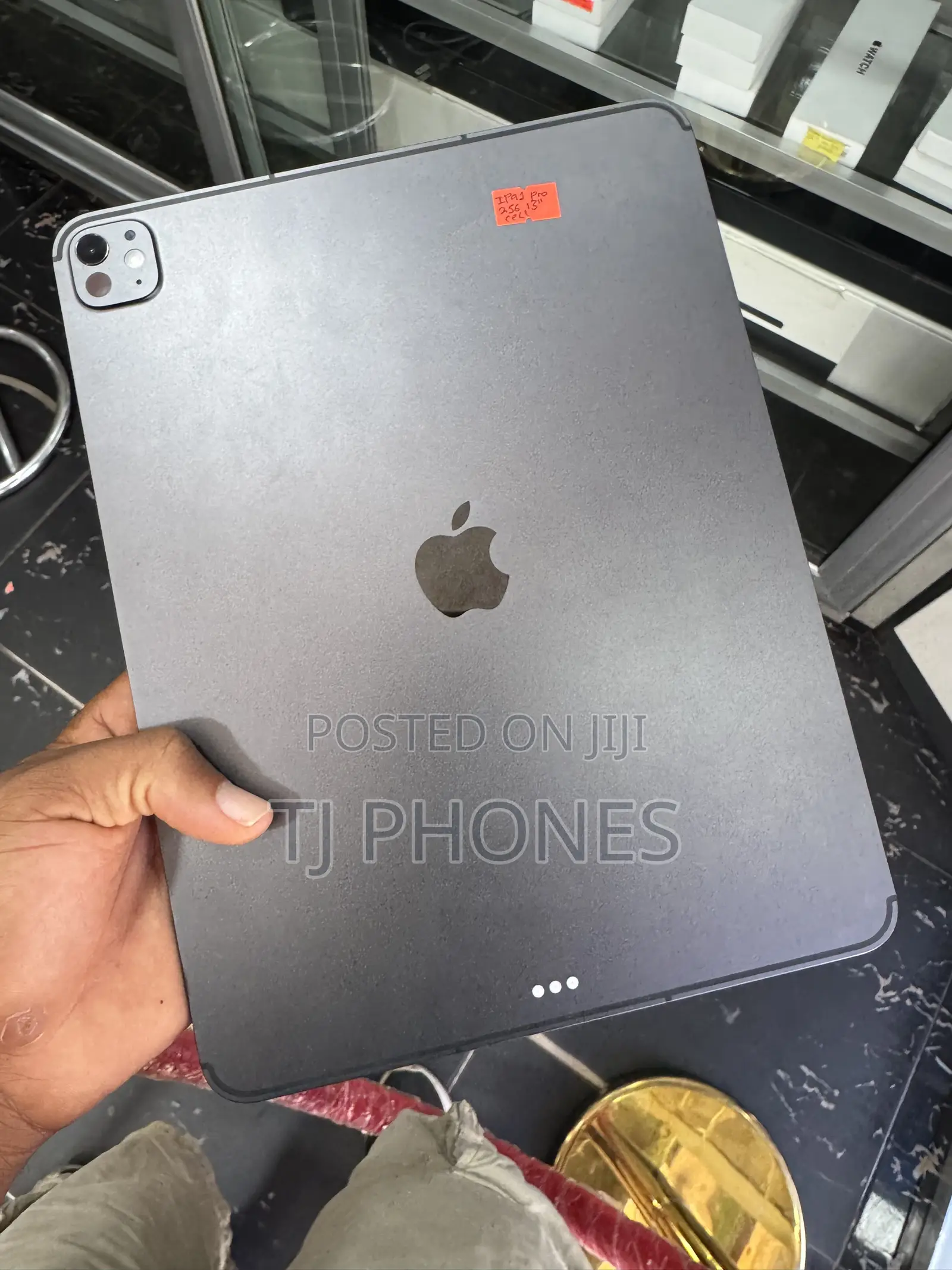 Apple iPad Pro 13 (2025) 256 GB Black