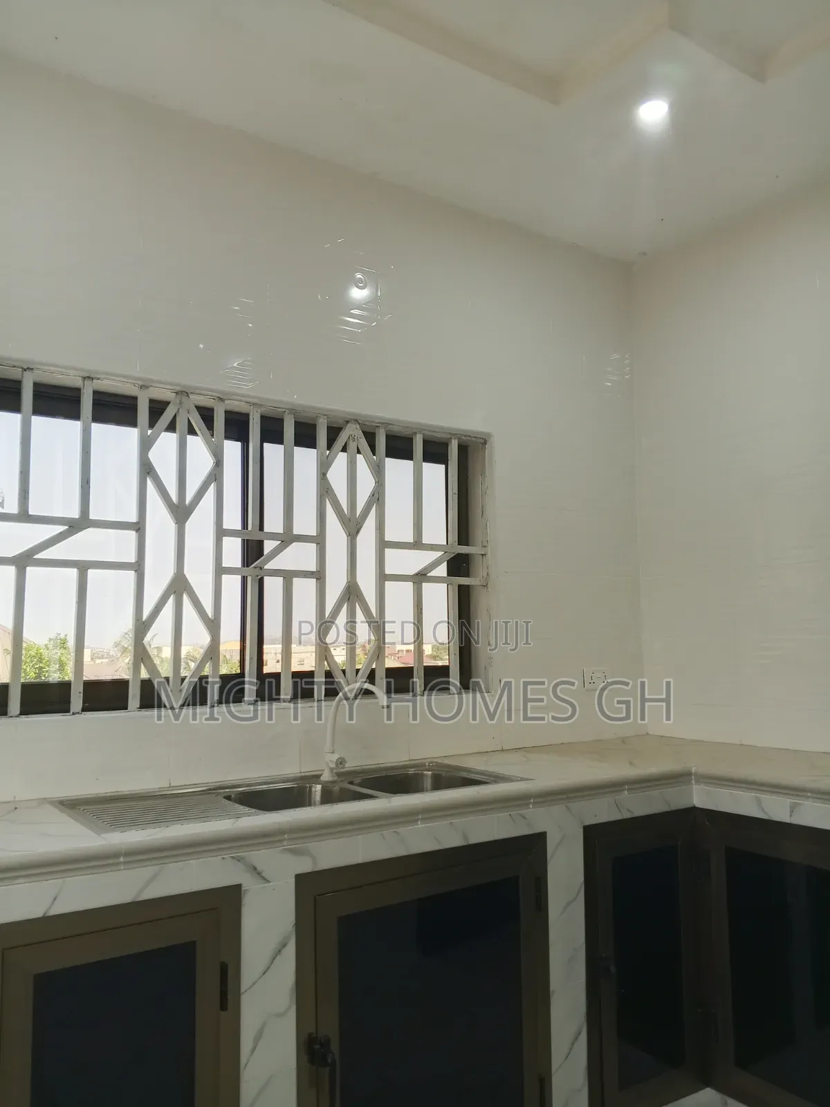3bdrm Apartment in Mighty Homes, Kasoa for rent