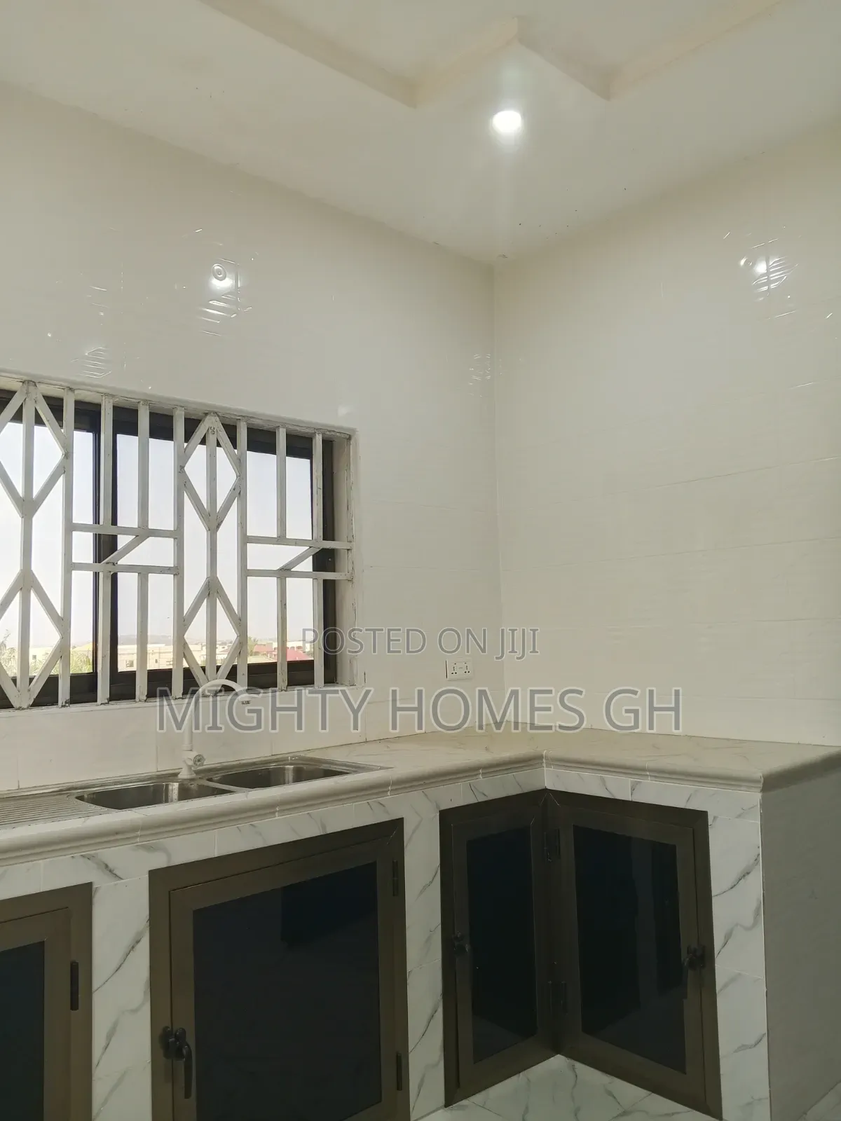 3bdrm Apartment in Mighty Homes, Kasoa for rent