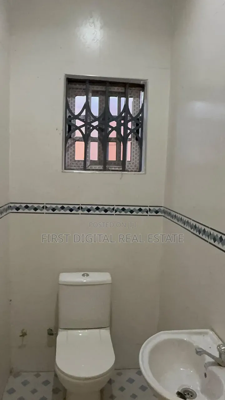 3bdrm Apartment in First Digital Real, Adade for rent