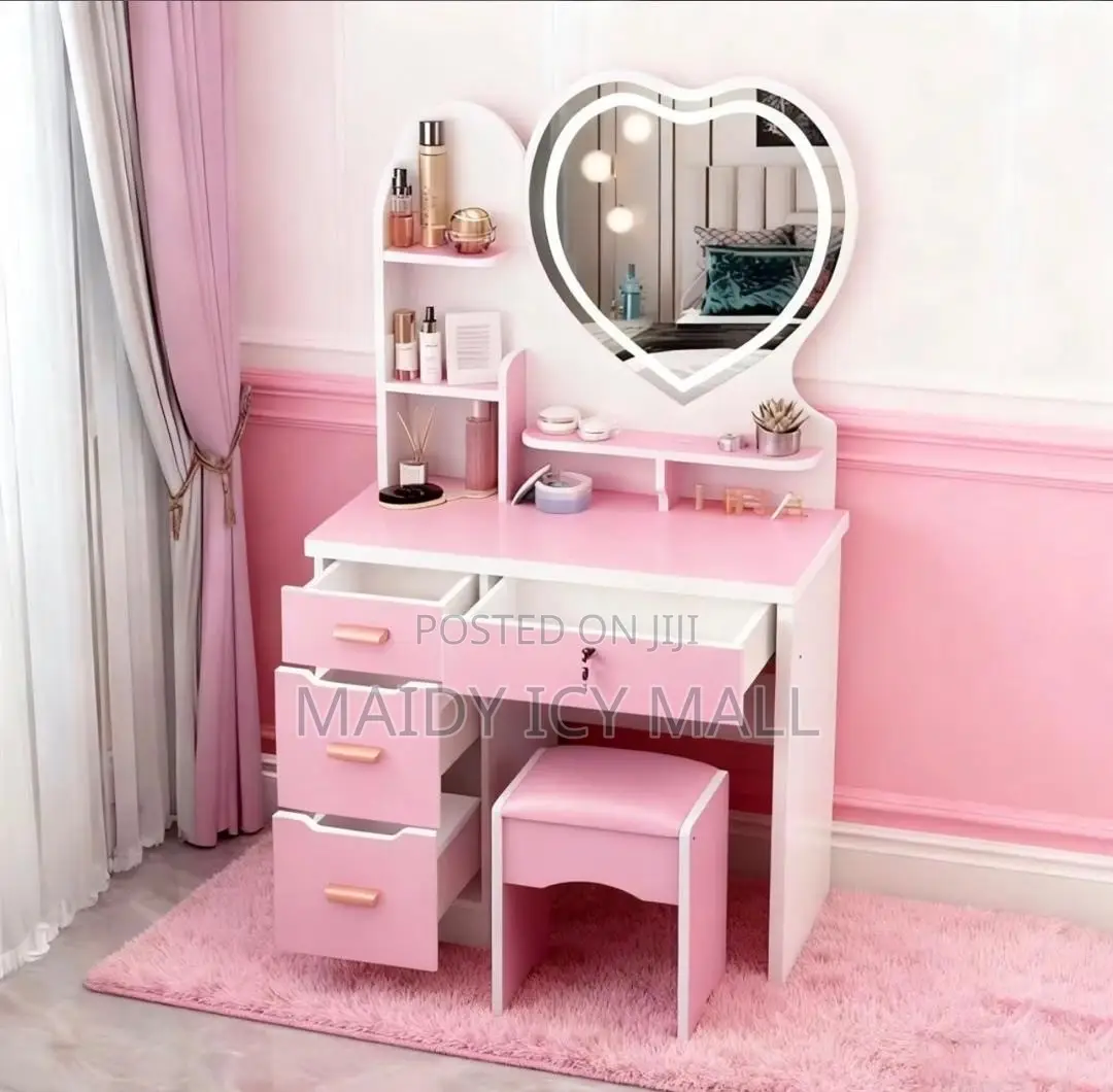 Love Vanity Dressing Mirror