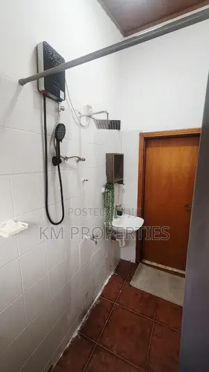Furnished Family Sized 1-Bed at East-Legon