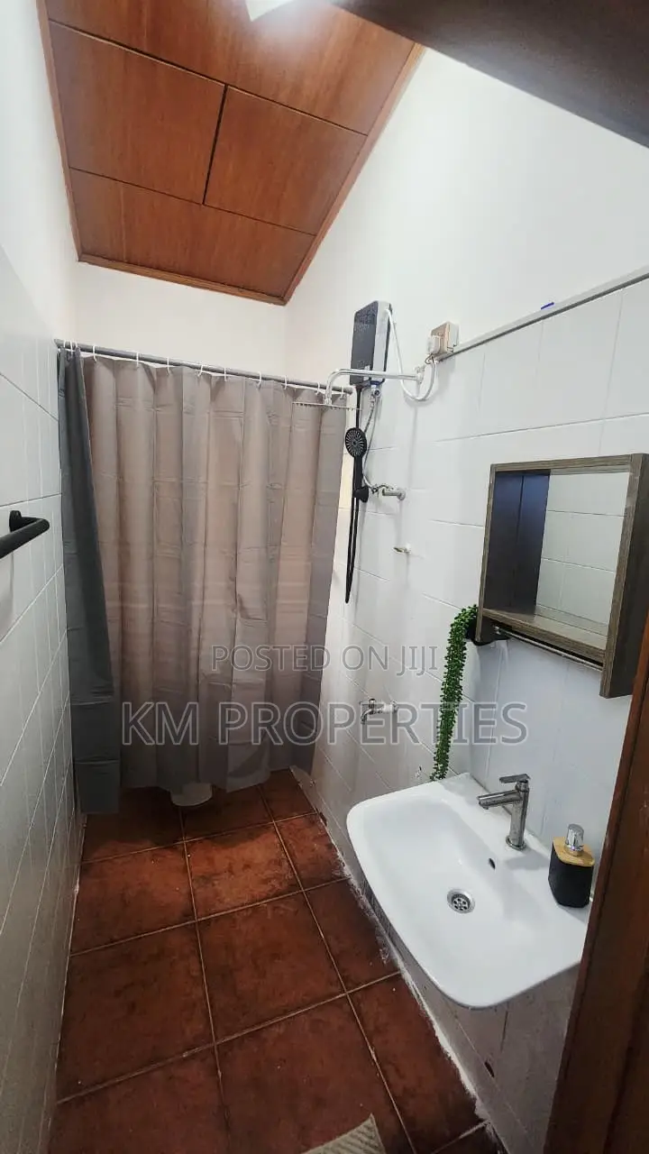 Furnished Family Sized 1-Bed at East-Legon
