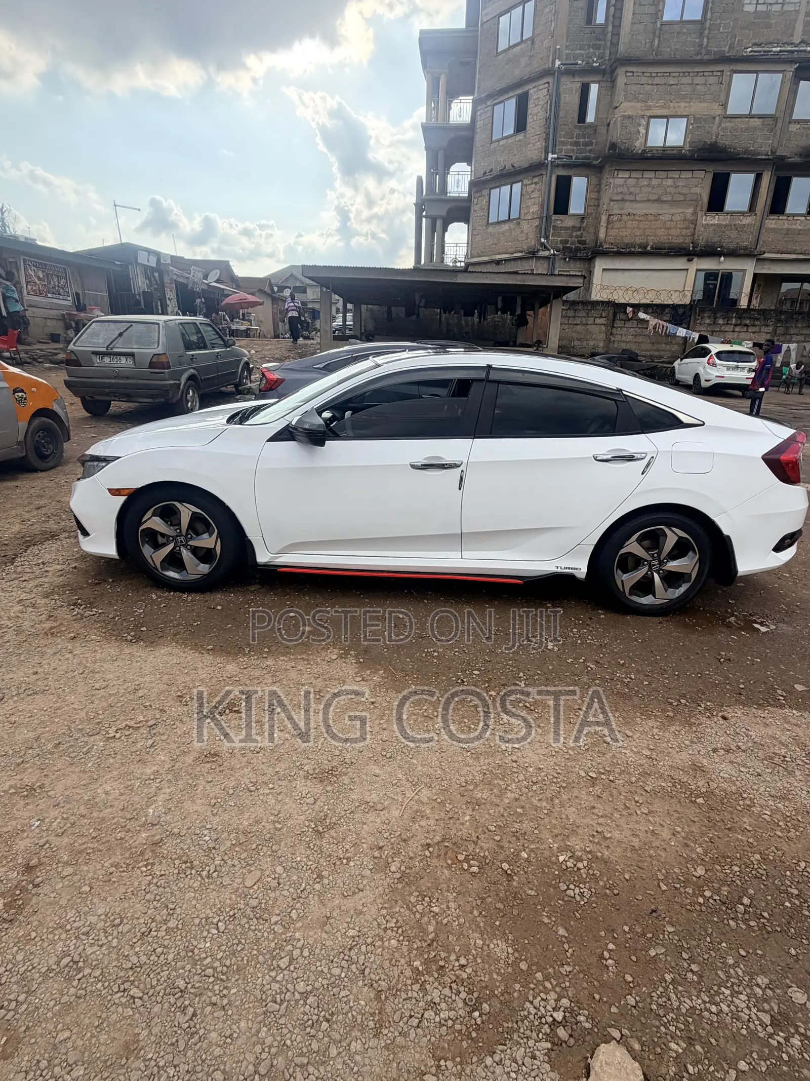 Honda Civic Touring 4dr Sedan (1.5L 4cyl) 2017 White