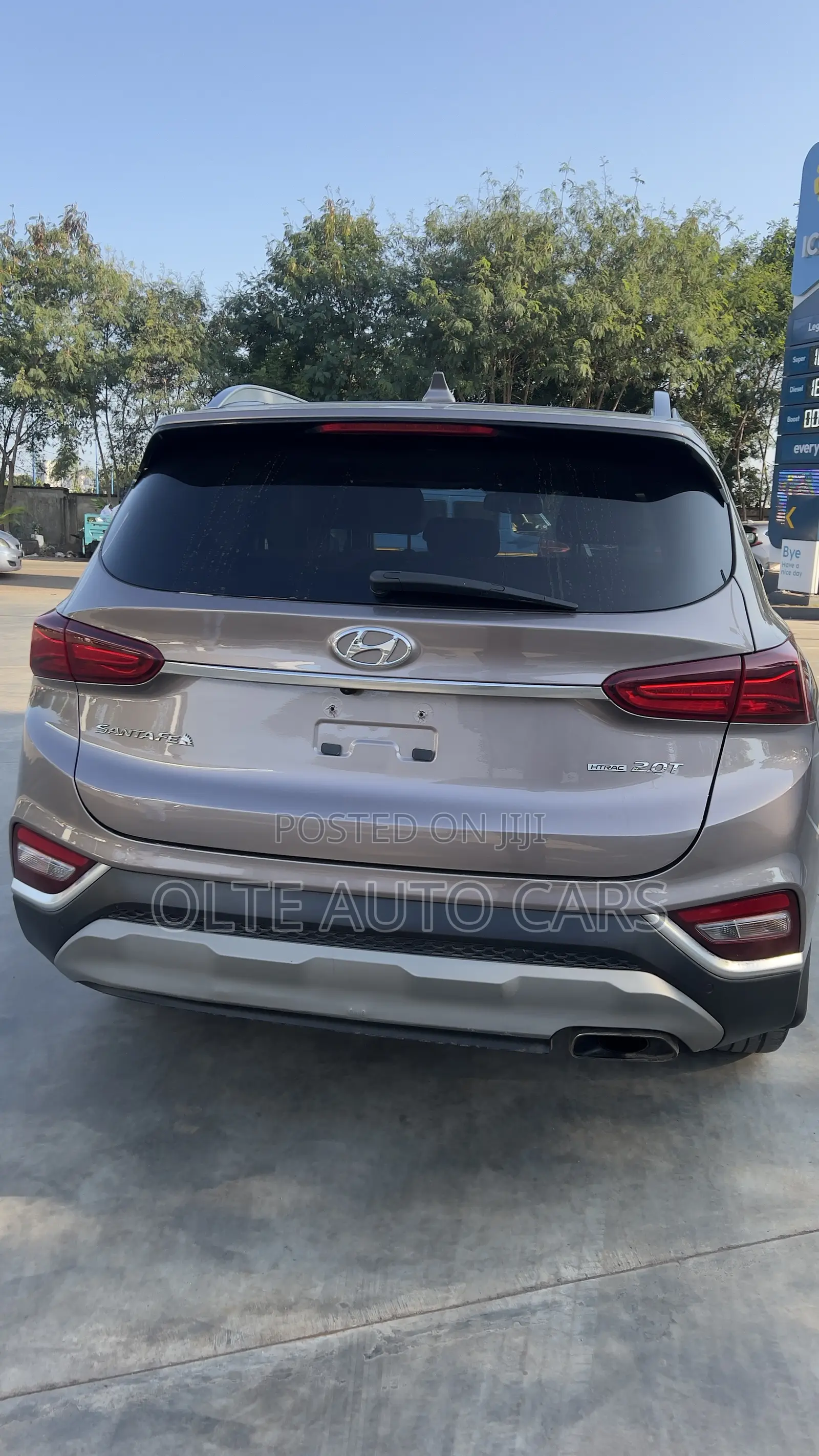 Hyundai Santa Fe Limited 2.0T AWD 2019 Silver