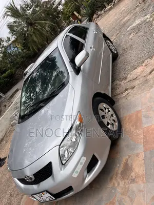 Toyota Corolla 2010 Silver