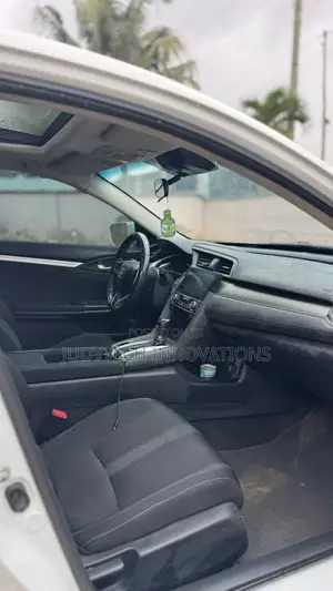 Honda Civic 2017 White