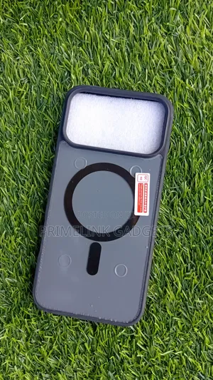 iPhone 18/17 Pro Max Translucent Matte Case