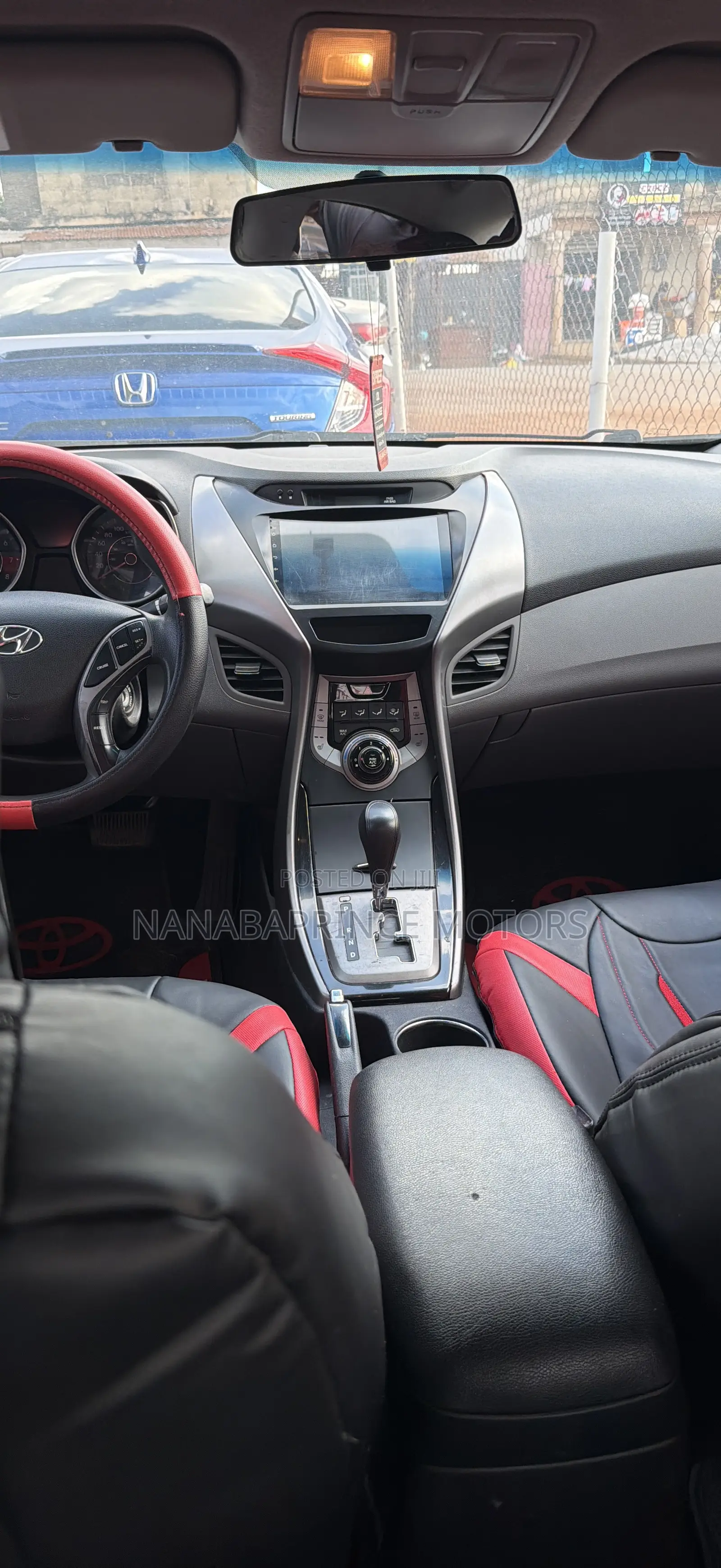 Hyundai Elantra SE Coupe FWD (1.8L 4cyl 6A) 2013 Gray