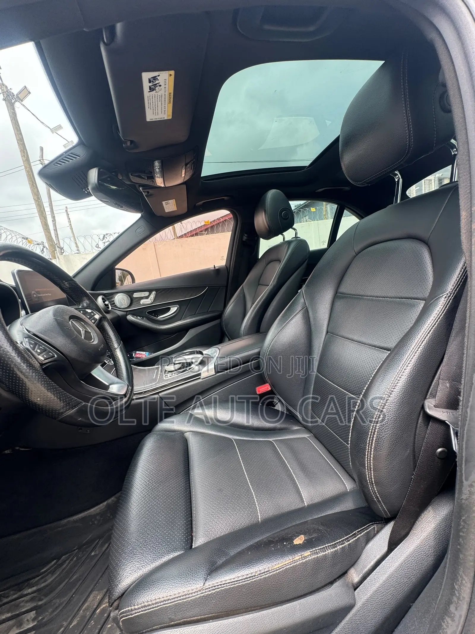Mercedes-Benz C300 Base 4Matic Sedan AWD (2.0L 4cyl 7A) 2017 Gray