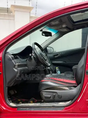 Toyota Camry 2014 Red