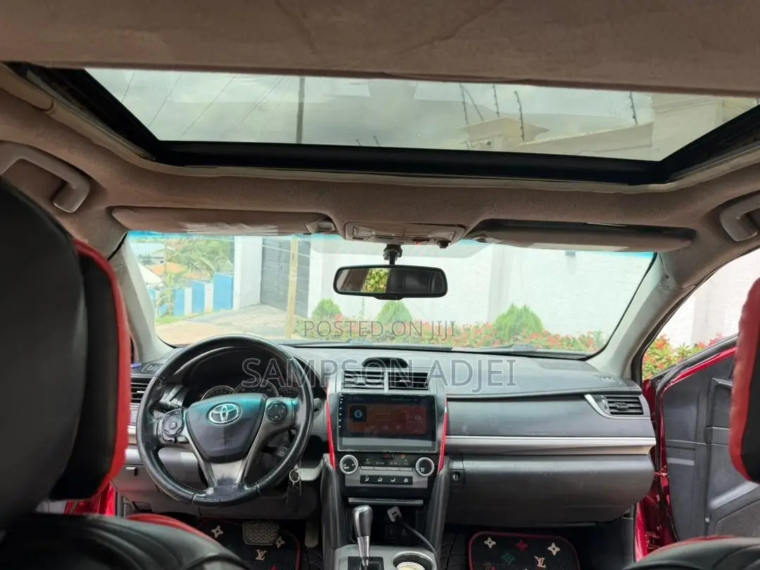 Toyota Camry 2014 Red
