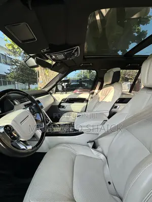 Land Rover Range Rover Vogue 2021 Gray