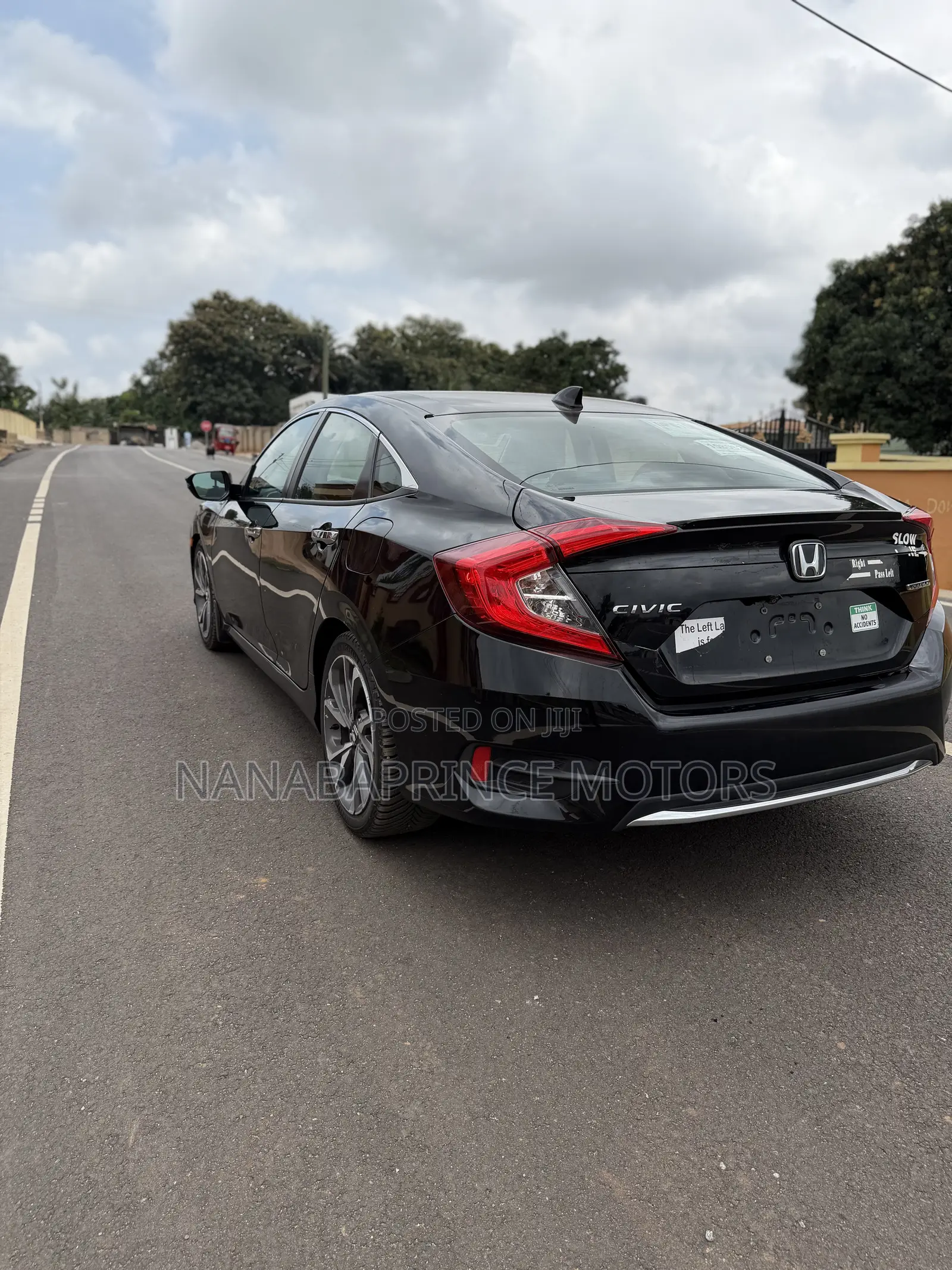 Honda Civic Touring Sedan 2019 Black