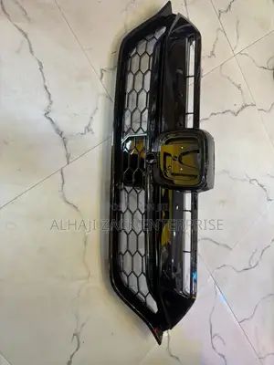 Honda CRV 2020 Front Top Grille