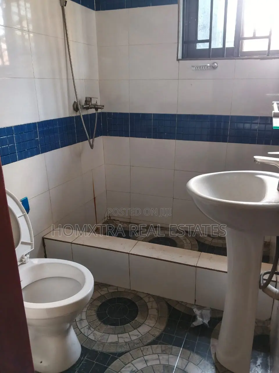 2bdrm Apartment in Homxtra Real Estates, Official Town for rent