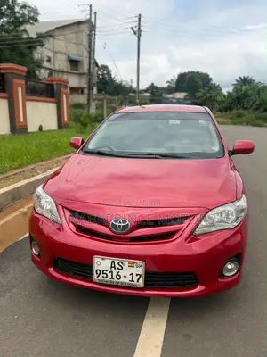 Toyota Corolla 2013 Red