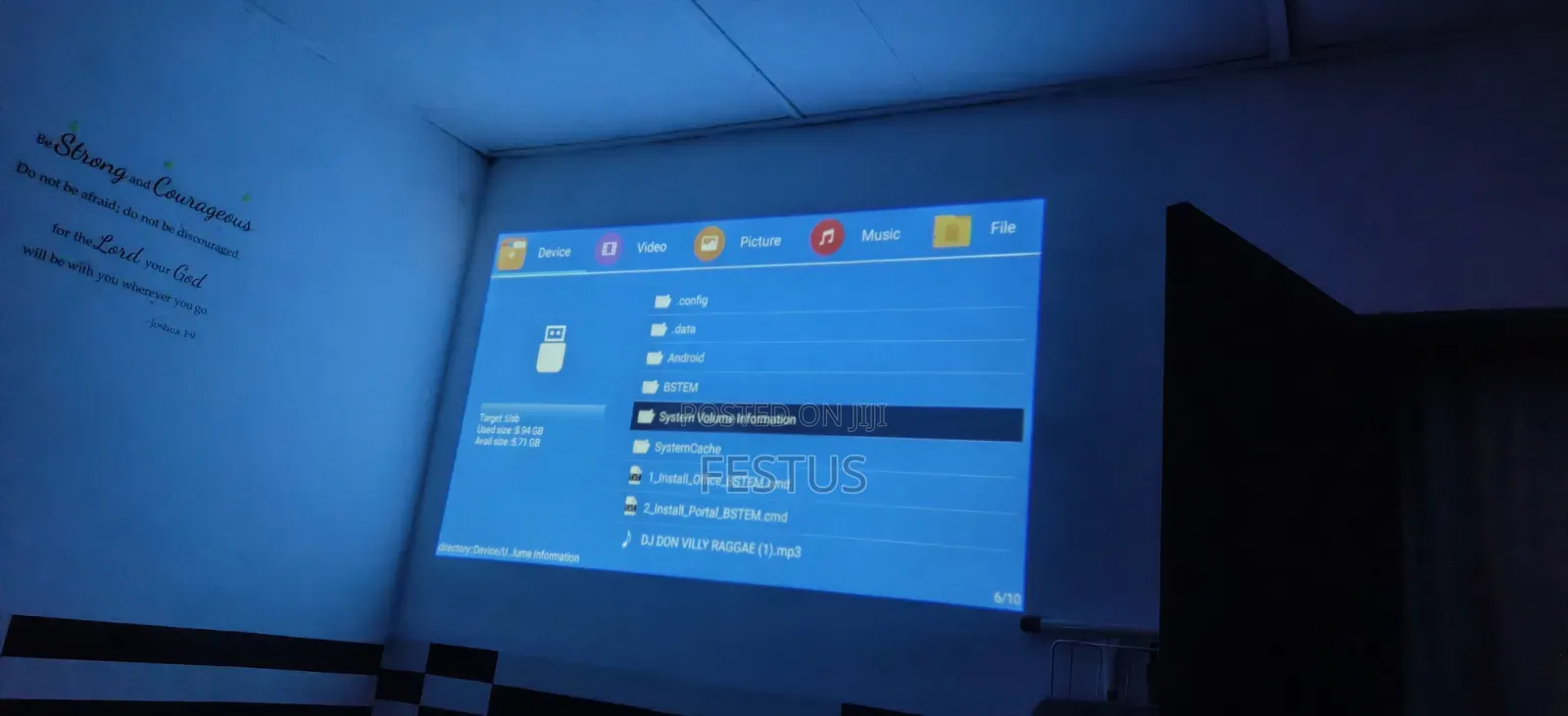Hy320 Projector