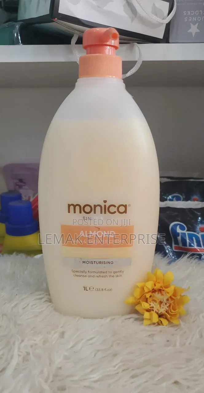 1-Liter (33.8 Fl. Oz.) Bottle of Monica Almond Bath Shower Creme