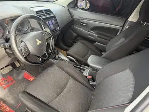 Mitsubishi Outlander 2021 Black